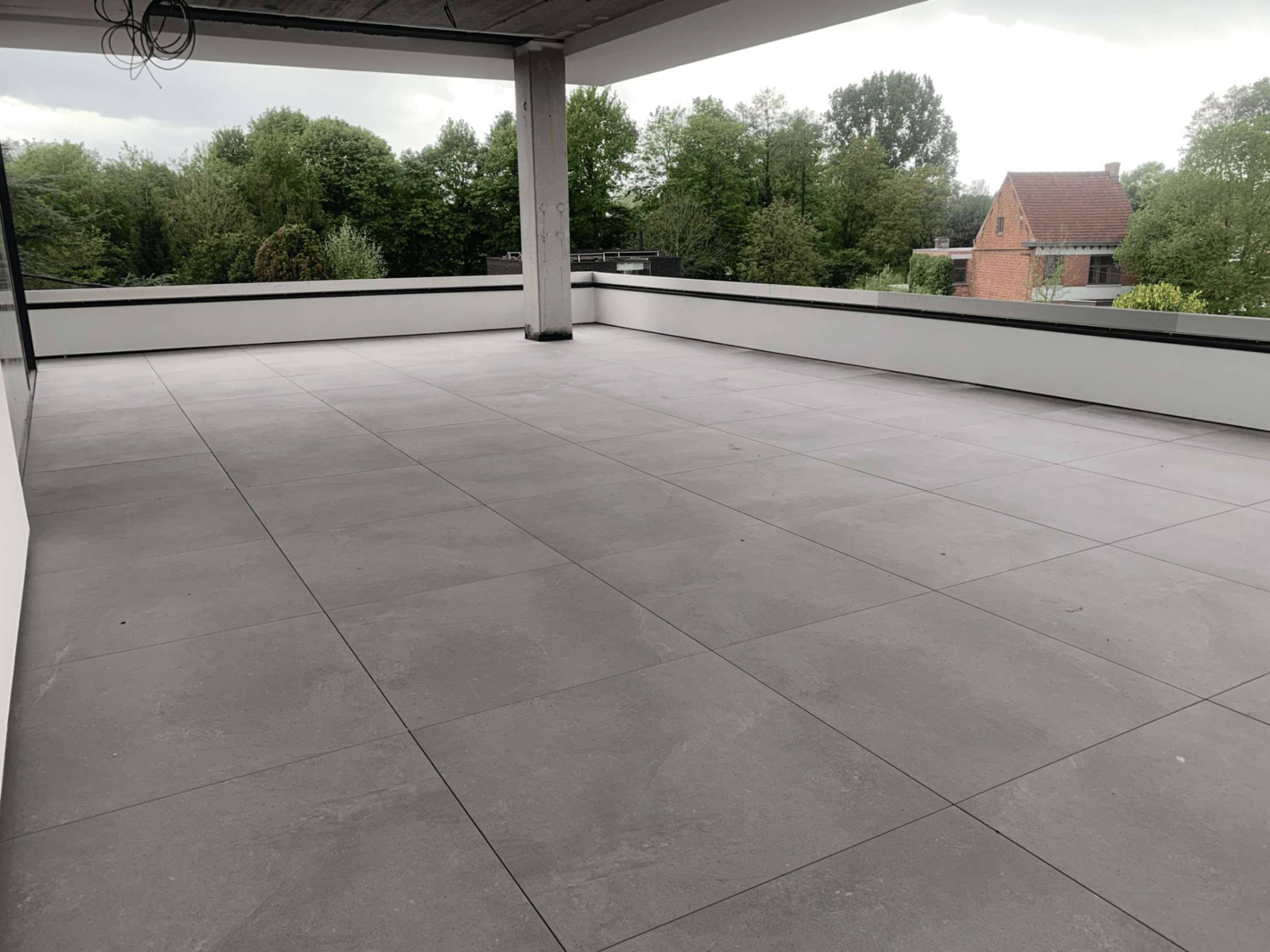 een foto van vloerwerken.